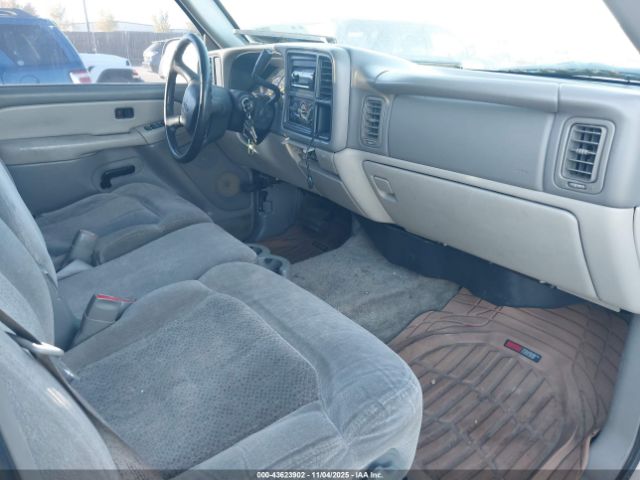 2001 CHEVROLET SUBURBAN 1500 3GNEC16T21G185855 Photo 4
