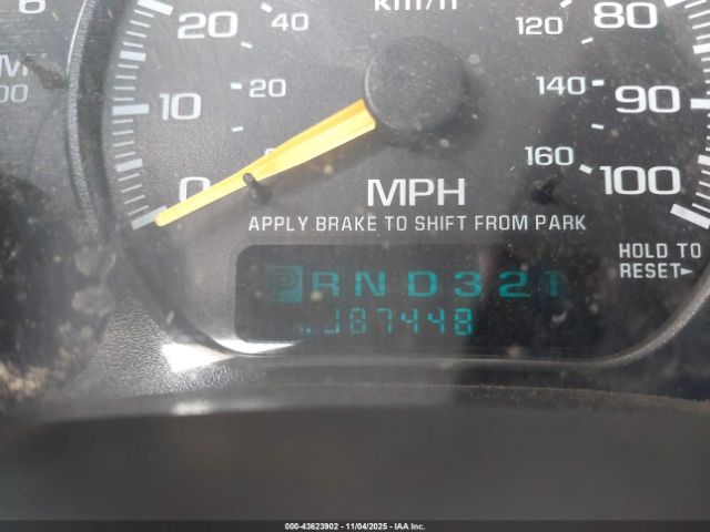 2001 CHEVROLET SUBURBAN 1500 3GNEC16T21G185855 Photo 6