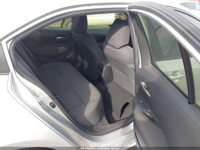 JTDEPRAE1LJ067611 Toyota COROLLA LE