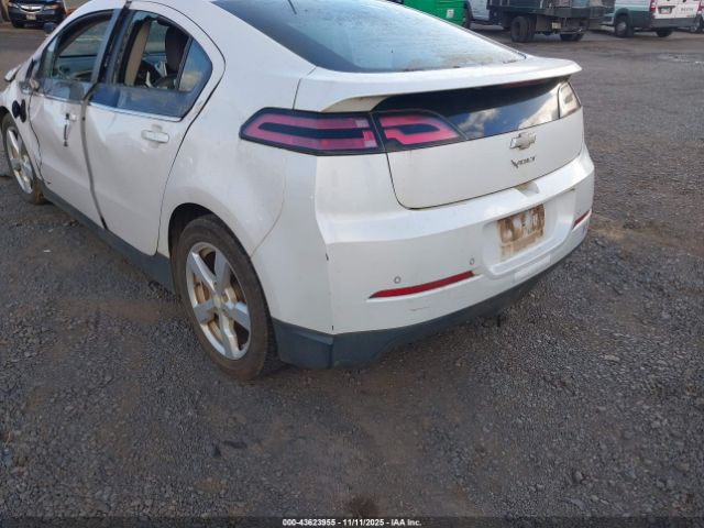 2015 CHEVROLET VOLT 1G1RB6E41FU131092 Photo 2