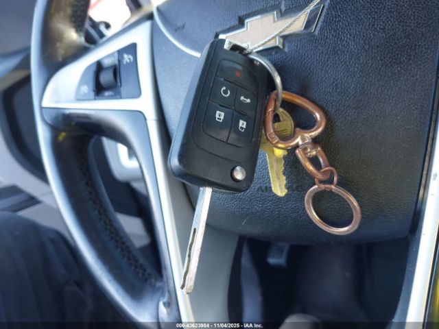 2011 CHEVROLET EQUINOX 2CNFLFE53B6303076 Photo 10