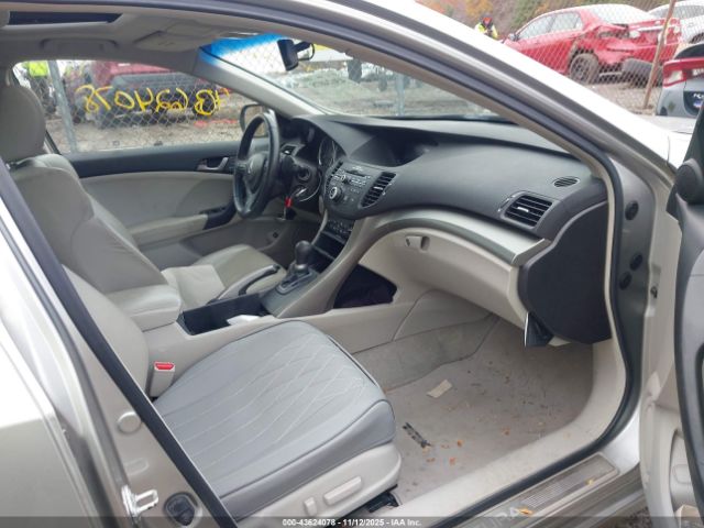 2010 ACURA TSX JH4CU2F67AC022763 Photo 4