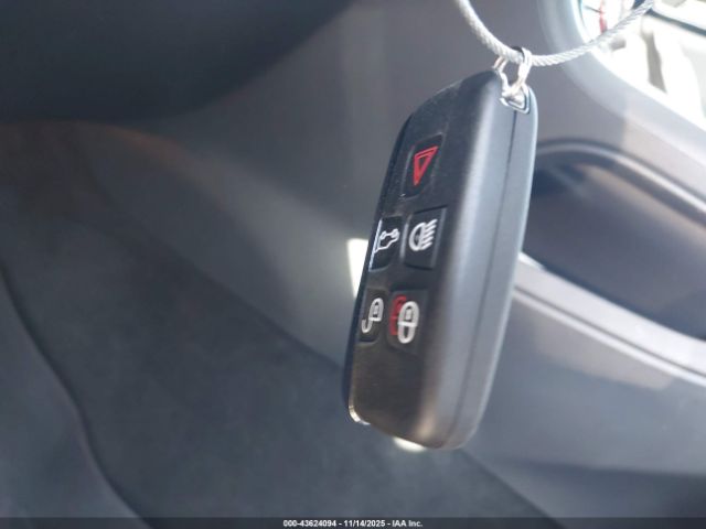 2017 JAGUAR F-PACE SADCK2BN9HA086916 Photo 10