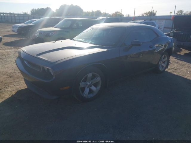 2014 DODGE CHALLENGER 2C3CDYAG4EH152981 Photo 1