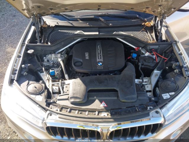 2014 BMW X5 5UXKS4C58E0J97233 Photo 9