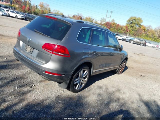 2012 VOLKSWAGEN TOUAREG WVGFF9BP3CD002132 Photo 3