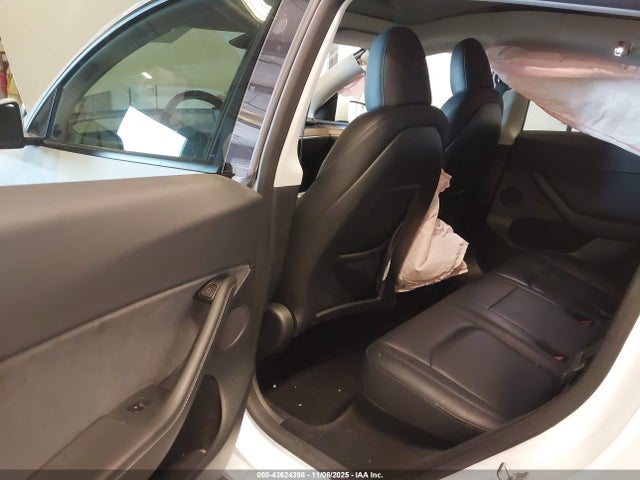 2025 TESLA MODEL Y 7SAYGDEE9SF254808 Photo 7