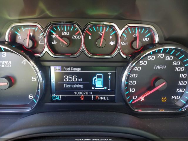 2018 CHEVROLET SUBURBAN 1GNSKHKC4JR211327 Photo 6