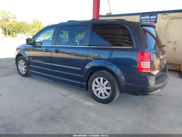 2009 CHRYSLER TOWN & COUNTRY 2A8HR54179R642400 Photo 2
