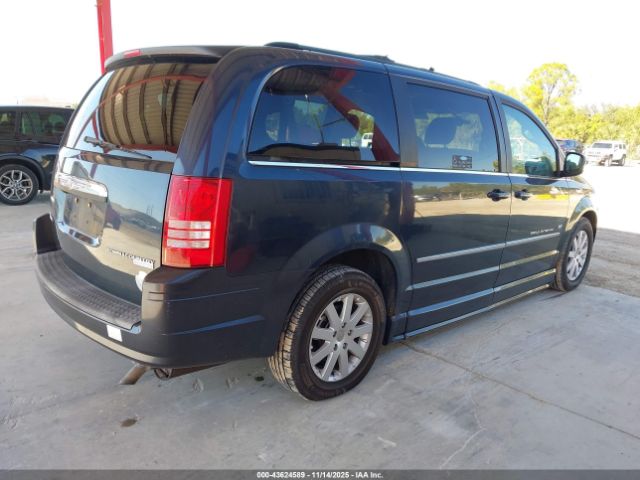 2009 CHRYSLER TOWN & COUNTRY 2A8HR54179R642400 Photo 3