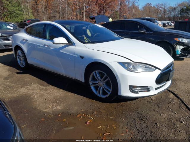2013 TESLA MODEL S 5YJSA1AG2DFP11231 Photo 0