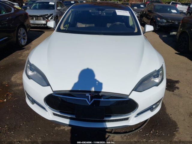 2013 TESLA MODEL S 5YJSA1AG2DFP11231 Photo 9