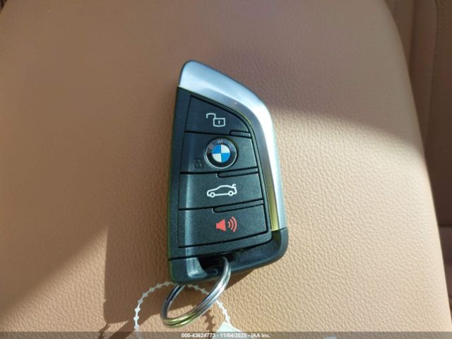 2025 BMW X4 5UX43DT05S9X94244 Photo 10