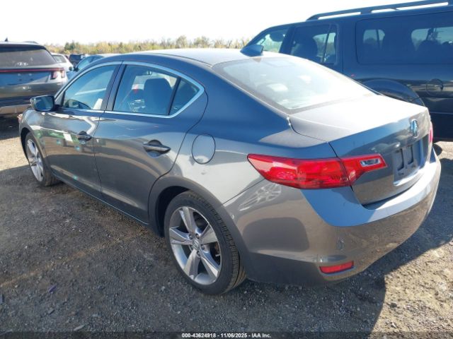 2013 ACURA ILX 19VDE1F7XDE006679 Photo 2