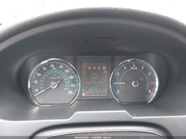 2013 JAGUAR XF SAJWA0ES4DPS82644 Photo 6