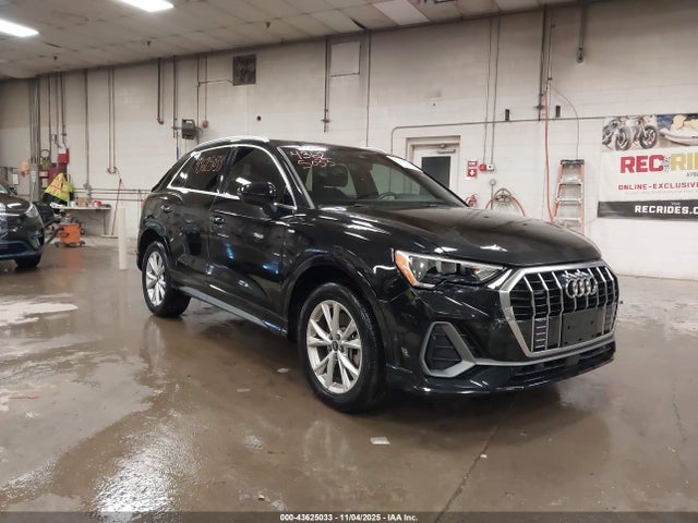 2021 AUDI Q3 WA1DECF36M1038381 Photo 0