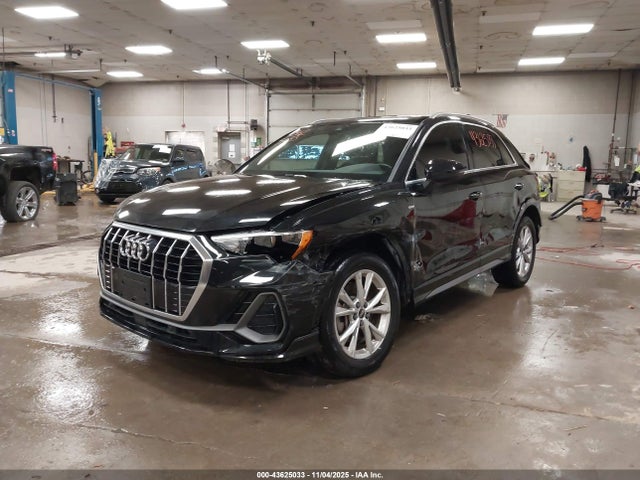 2021 AUDI Q3 WA1DECF36M1038381 Photo 1
