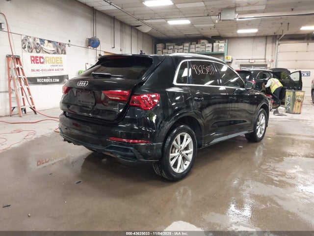 2021 AUDI Q3 WA1DECF36M1038381 Photo 3