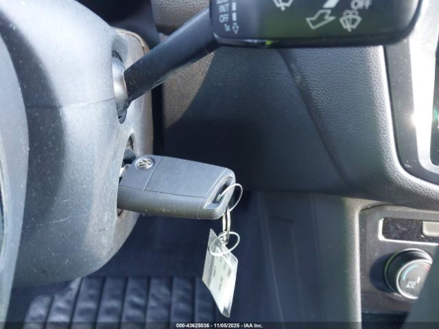 2018 VOLKSWAGEN TIGUAN 3VV1B7AX6JM090077 Photo 10