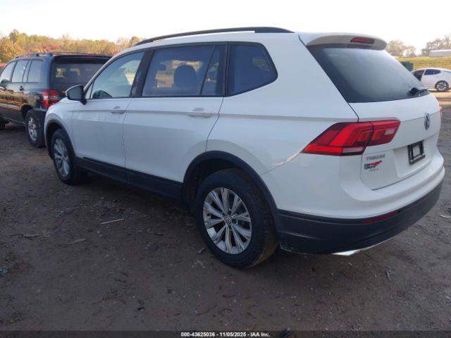2018 VOLKSWAGEN TIGUAN 3VV1B7AX6JM090077 Photo 2