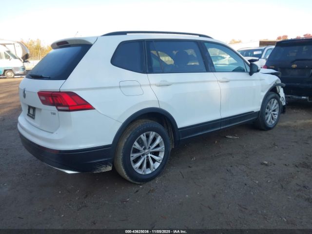 2018 VOLKSWAGEN TIGUAN 3VV1B7AX6JM090077 Photo 3