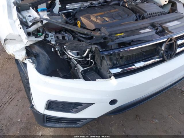 2018 VOLKSWAGEN TIGUAN 3VV1B7AX6JM090077 Photo 5