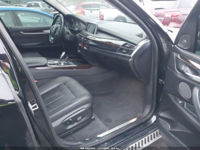 2016 BMW X5 5UXKR0C57G0P19602 Photo 4