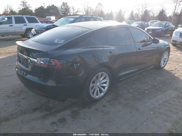 2016 TESLA MODEL S 5YJSA1E16GF161168 Photo 3