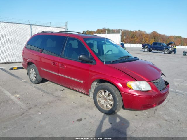 2005 CHRYSLER TOWN & COUNTRY 2C4GP54L55R222669