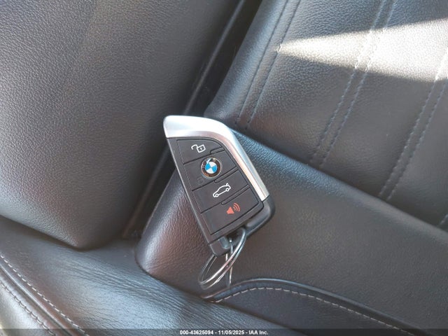 WBX57DP01NN169486 BMW X3 Xdrive30i