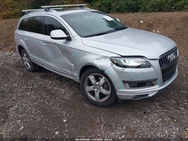 2015 AUDI Q7 WA1LMAFE1FD018125 Photo 0