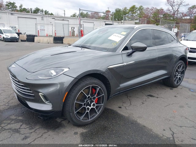 2021 ASTON MARTIN DBX SCFVUJAW1MTV00175 Photo 1