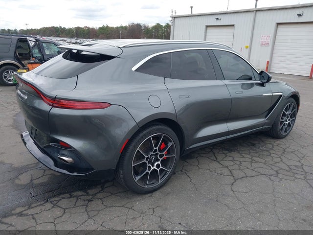 2021 ASTON MARTIN DBX SCFVUJAW1MTV00175 Photo 3