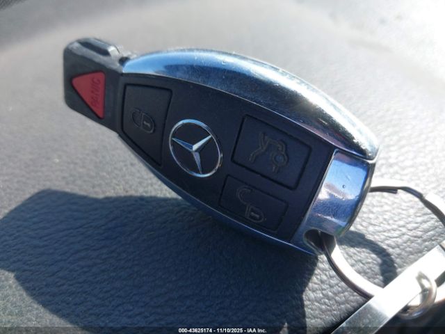 2011 MERCEDES-BENZ GLK 350 WDCGG5GB7BF551082 Photo 10