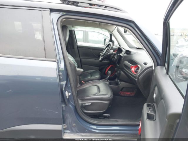 2023 JEEP RENEGADE ZACNJDC16PPP37431 Photo 4