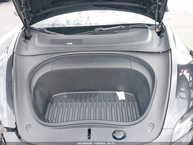 2024 TESLA MODEL 3 5YJ3E1EA4RF731096 Photo 9