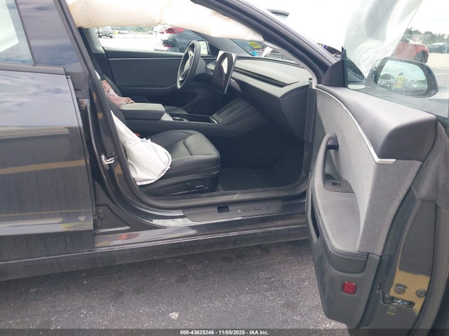 2024 TESLA MODEL 3 5YJ3E1EA4RF731096 Photo 4