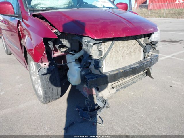 2014 CHRYSLER TOWN & COUNTRY 2C4RC1BG3ER217165 Photo 5