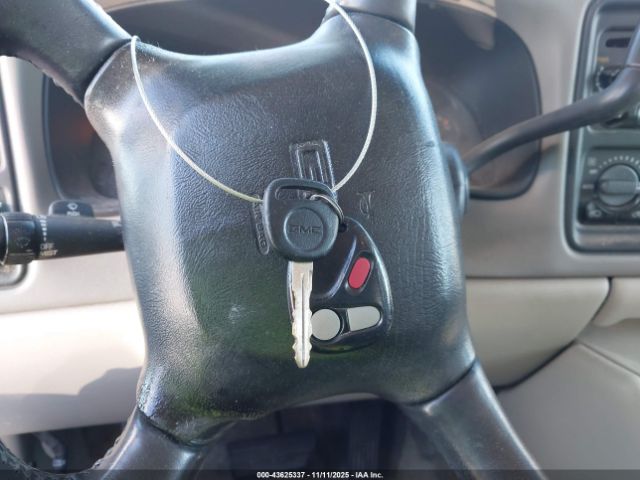 2002 GMC YUKON XL 1500 3GKFK16Z72G295441 Photo 10