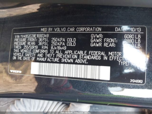 2014 VOLVO XC90 YV4952CZ8E1690349 Photo 8