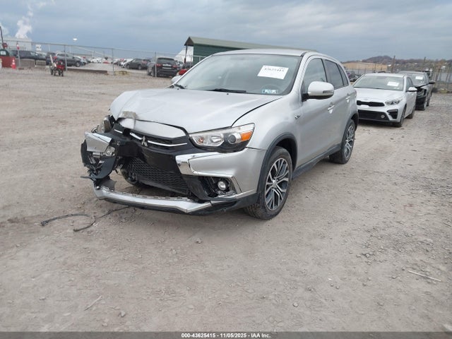 2018 MITSUBISHI OUTLANDER SPORT JA4AR3AW3JU001677 Photo 1