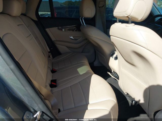 2017 MERCEDES-BENZ GLC 300 WDC0G4JBXHF128428 Photo 7