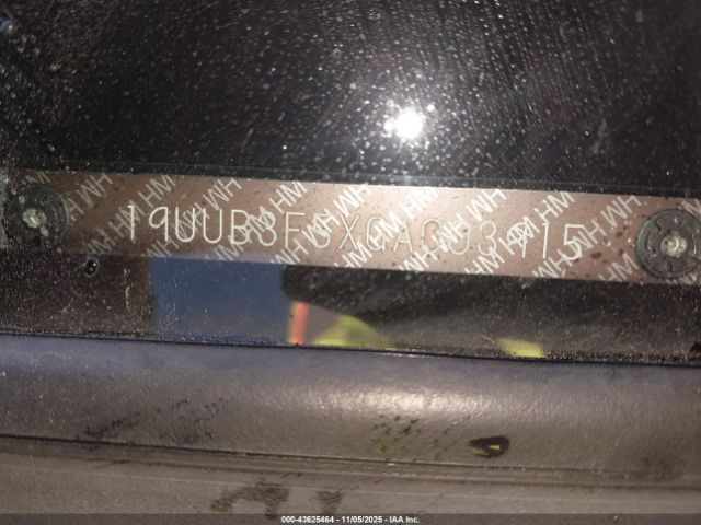 2016 ACURA TLX 19UUB3F5XGA003915 Photo 8