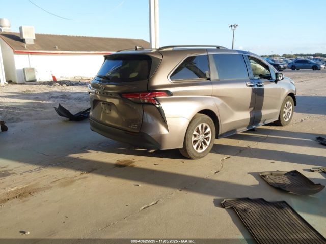 2022 TOYOTA SIENNA 5TDYRKEC9NS131147 Photo 3