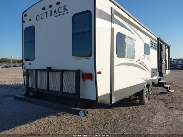 Keystone Other 2017 4YDT32628HB453594 Image 4