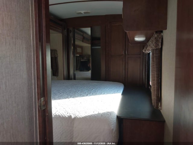 4YDT32628HB453594 Keystone Other