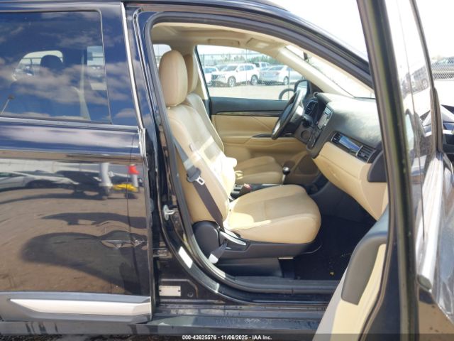 2016 MITSUBISHI OUTLANDER JA4AD3A32GZ011424 Photo 4