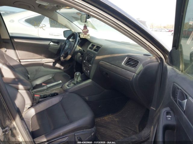 2014 VOLKSWAGEN JETTA 3VWLL7AJ7EM380766 Photo 4