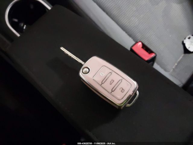 2014 VOLKSWAGEN BEETLE 3VWF17AT9EM638645 Photo 10