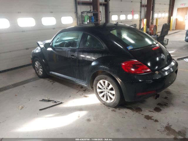 2014 VOLKSWAGEN BEETLE 3VWF17AT9EM638645 Photo 2